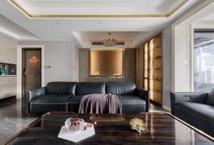 跃层精装修,一楼客厅装修设计,杭州最好的跃层装修公司 临安苕溪壹号简欧轻奢别墅装修案例赏析